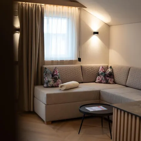 Franz Alpine Living - Apart Otel