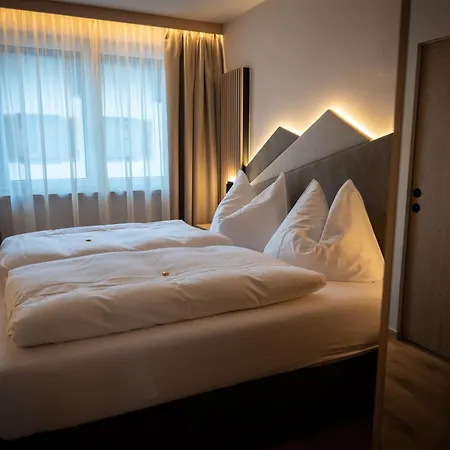 Franz Alpine Living - Apart Otel Sankt Anton am Arlberg