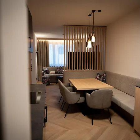 Franz Alpine Living -